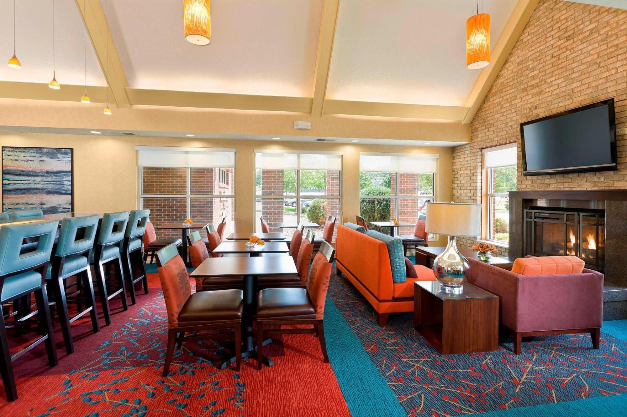 Residence Inn By Marriott Cedar Rapids Kültér fotó